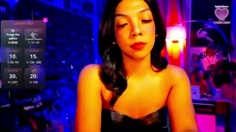 Snapshot of louisassy chatting on 07-04-26, 03:13 Louisa online show from 07-04-26, 03:13