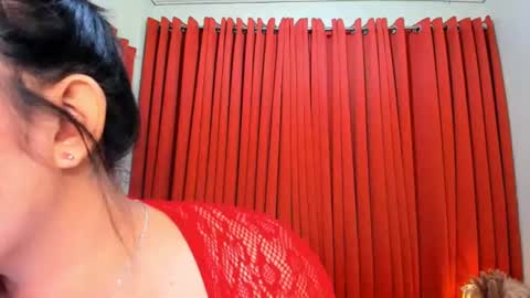 Louisse online show from 07-16-26, 08:37