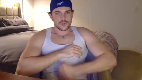 Louis Valmer online show from 03-11-26, 03:56