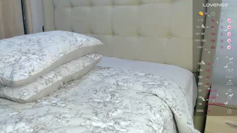   online show from 06-10-26, 12:04