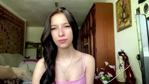 Snapshot of lourabesner chatting on 05-27-26, 08:22 Lora online show from 05-27-26, 08:22