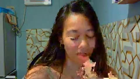 lourdesa24 online show from 05-11-26, 04:04