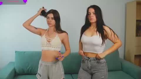 Brook and Del online show from 09-09-25, 05:51