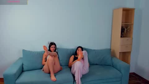 Brook and Del online show from 10-07-25, 04:42