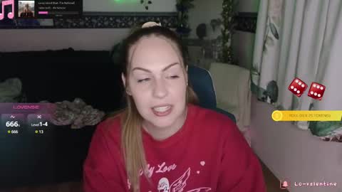 Snapshot of lovalentine chatting on 10-02-25, 05:47 Lo Valentine online show from 10-02-25, 05:47