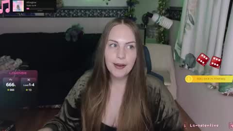 Snapshot of lovalentine chatting on 11-14-25, 05:28 Lo Valentine online show from 11-14-25, 05:28