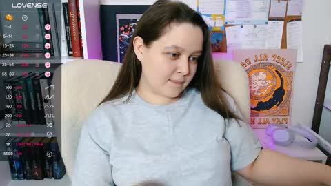 Snapshot of lovbess chatting on 02-24-26, 06:17 Mia online show from 02-24-26, 06:17