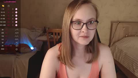 Snapshot of love_agatha chatting on 09-23-25, 05:43 Agatha online show from 09-23-25, 05:43