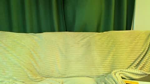 Snapshot of love_attation chatting on 07-14-26, 02:05 Cute face online show from 07-14-26, 02:05