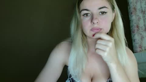 Megane online show from 09-25-25, 10:08