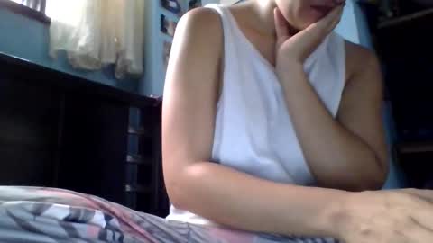 Snapshot of love_electra chatting on 10-06-25, 01:08 love_electra online show from 10-06-25, 01:08