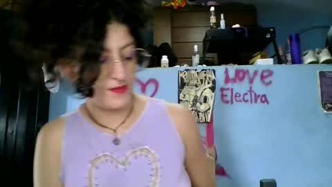 Snapshot of love_electra chatting on 03-30-26, 02:29 love_electra online show from 03-30-26, 02:29