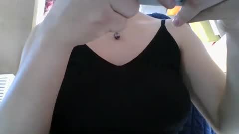 Snapshot of love_electra chatting on 04-28-26, 03:06 love_electra online show from 04-28-26, 03:06