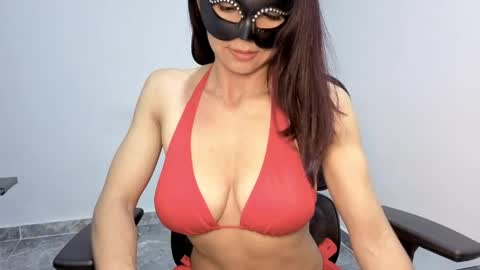 Nina online show from 05-21-26, 08:16