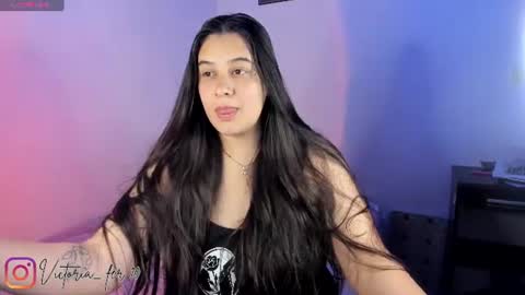 Victoria Fernandez online show from 07-08-26, 05:23