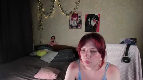 Snapshot of love_is_lola chatting on 06-18-26, 09:14 Lola online show from 06-18-26, 09:14