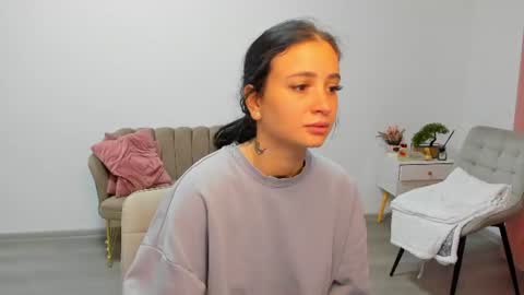 Snapshot of love_mexoxo chatting on 08-03-26, 07:51 Andreea online show from 08-03-26, 07:51