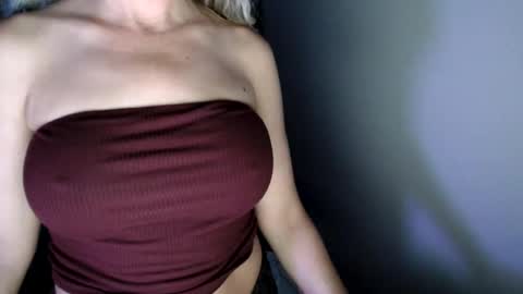 LoVe On  online show from 07-25-26, 02:53