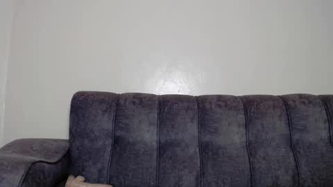 Snapshot of love_piahh chatting on 10-24-25, 11:06 piah online show from 10-24-25, 11:06