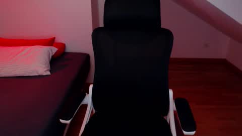 Samantha online show from 12-19-24, 10:02