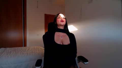 Samantha online show from 02-28-25, 05:59