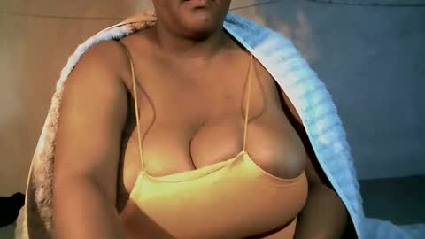 lovebesty online show from 06-09-26, 04:57
