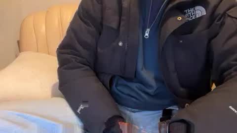 Snapshot of lovecoquin chatting on 03-27-26, 04:40 lovecoquin online show from 03-27-26, 04:40