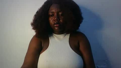 mila online show from 10-11-25, 06:50