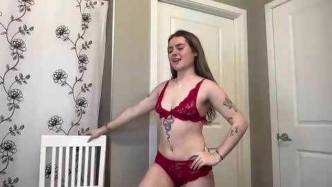 Olivia Rose online show from 03-12-26, 02:50