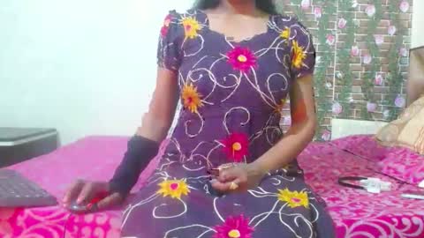 Snapshot of lovefunnitya chatting on 02-09-25, 08:44 Divya online show from 02-09-25, 08:44