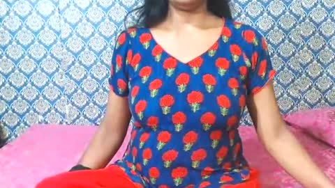 Snapshot of lovefunnitya chatting on 07-31-26, 08:36 Divya online show from 07-31-26, 08:36