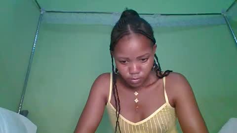 Snapshot of lovegal335 chatting on 03-08-26, 05:28 lovegal335 online show from 03-08-26, 05:28