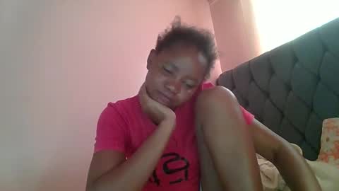 Snapshot of lovegal335 chatting on 03-29-26, 07:52 lovegal335 online show from 03-29-26, 07:52