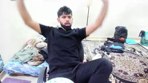 Snapshot of lovehairyindian chatting on 01-12-25, 01:37 Indian hairy online show from 01-12-25, 01:37