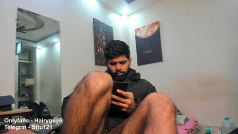 Snapshot of lovehairyindian chatting on 01-28-25, 12:32 Indian hairy online show from 01-28-25, 12:32