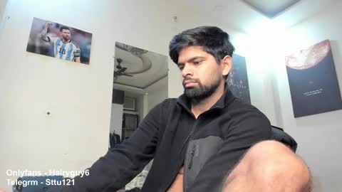 Snapshot of lovehairyindian chatting on 02-24-25, 11:43 Indian hairy online show from 02-24-25, 11:43