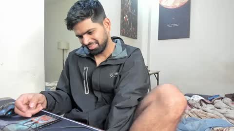 Snapshot of lovehairyindian chatting on 03-04-25, 08:57 Indian hairy online show from 03-04-25, 08:57