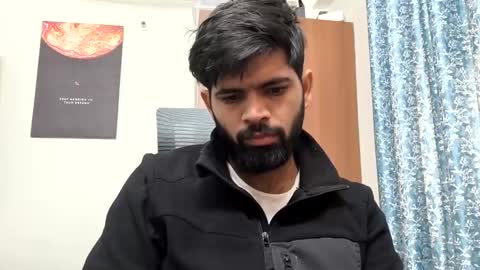 Snapshot of lovehairyindian chatting on 11-12-25, 08:15 Indian hairy online show from 11-12-25, 08:15