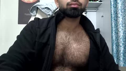 Snapshot of lovehairyindian chatting on 11-20-25, 03:07 Indian hairy online show from 11-20-25, 03:07