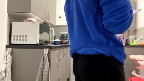 Snapshot of loveit23456 chatting on 01-09-26, 12:02 getnaked123 online show from 01-09-26, 12:02