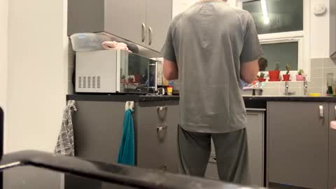 Snapshot of loveit23456 chatting on 02-11-26, 01:32 getnaked123 online show from 02-11-26, 01:32