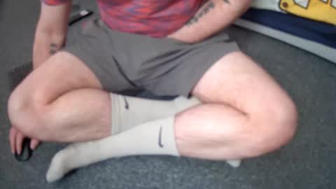 Snapshot of lovelength99 chatting on 02-27-25, 09:32 lovelength99 online show from 02-27-25, 09:32