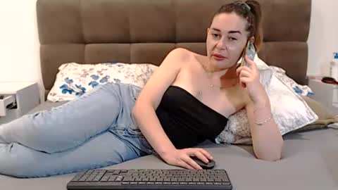 lovellykitty online show from 07-14-26, 10:21
