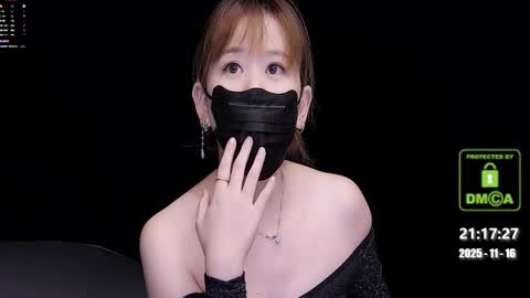 Snapshot of lovely_asahi chatting on 11-16-25, 01:17 lovely asahi online show from 11-16-25, 01:17