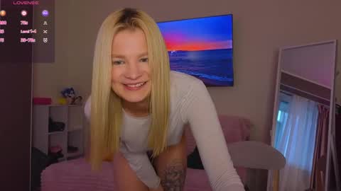 Jenny online show from 04-11-26, 07:45