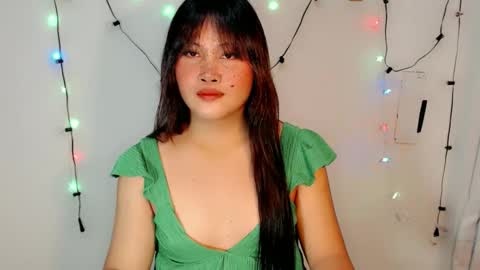 Snapshot of lovely_carmen_intown chatting on 10-14-25, 07:47 lovely_carmen_intown online show from 10-14-25, 07:47