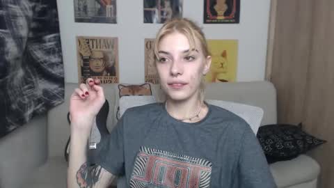 Cassie online show from 03-09-25, 02:07