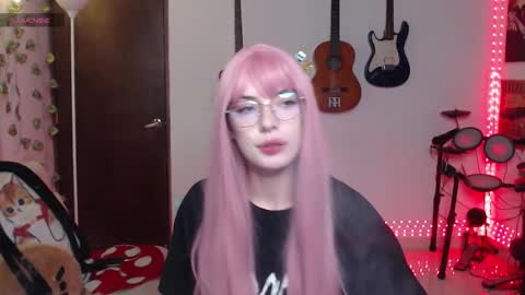 Cassie online show from 10-18-25, 11:27