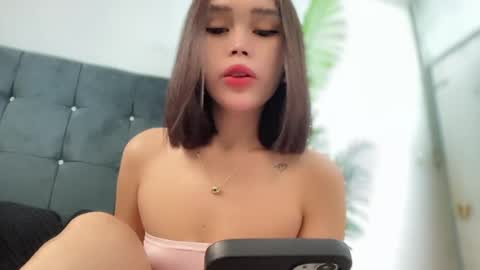 lovely_cittie18 online show from 07-31-26, 02:44