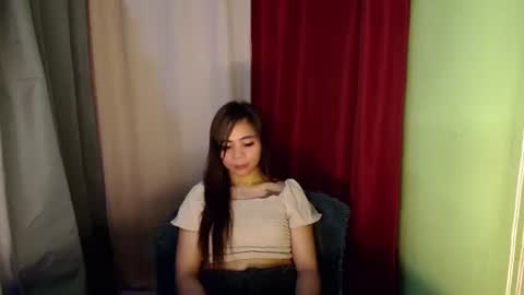 Snapshot of lovely_cummerx chatting on 01-18-25, 02:03 JAM online show from 01-18-25, 02:03